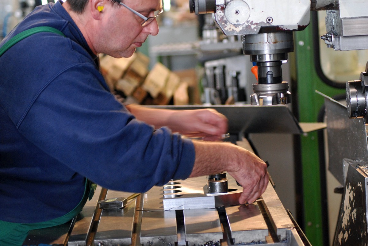 Feinwerkmechaniker/in im Maschinenbau Rinteln